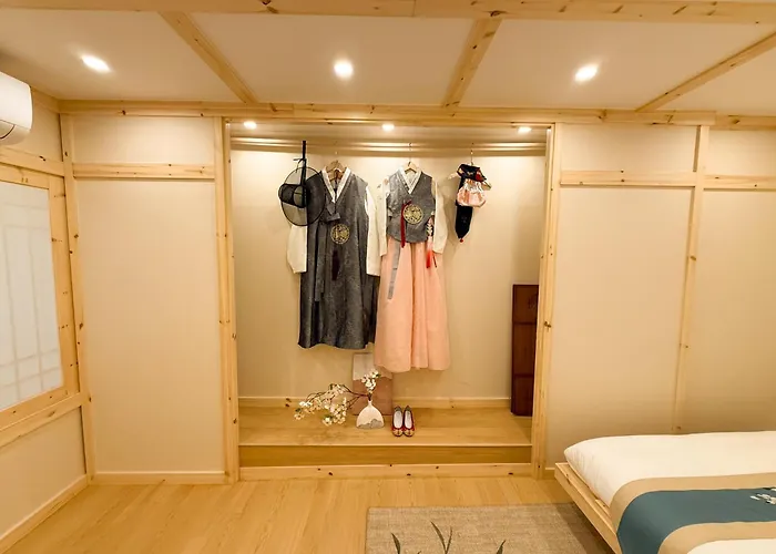 Appartement Golmok - Korea Traditional Sytle Villa, Hanbok Experience , Nampo,night Market Walk 5 Minute *